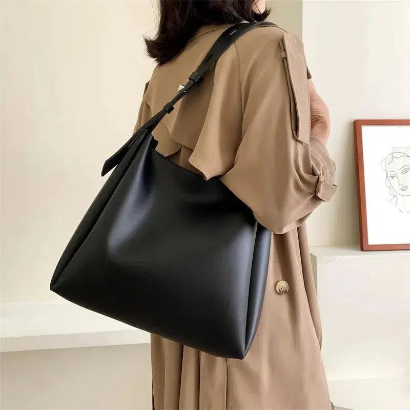 Elina – Ponadczasowy, elegancki styl – Torba na ramię-15216237773125-Róża Kwiatowa