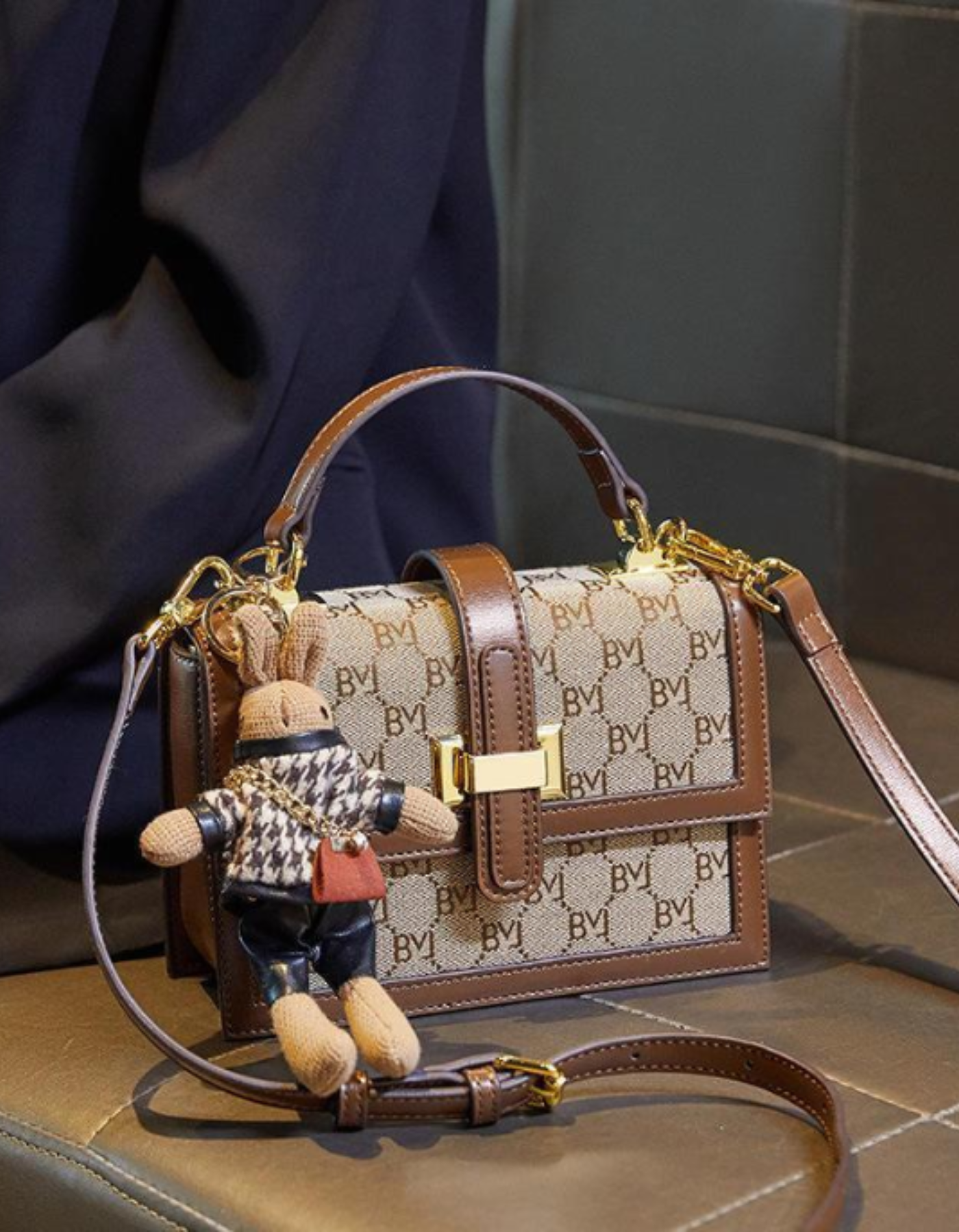 Florentia – Zawieszka z monogramem w kształcie króliczka – Torba na ramię-15216455385413-Róża Kwiatowa