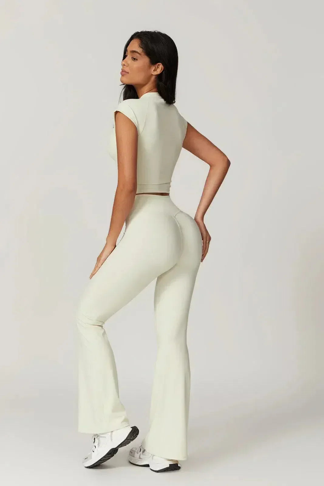 Mila – Wysoki stan – Legginsy rozkloszowane do ćwiczeń na siłowni-15216378675525-Róża Kwiatowa