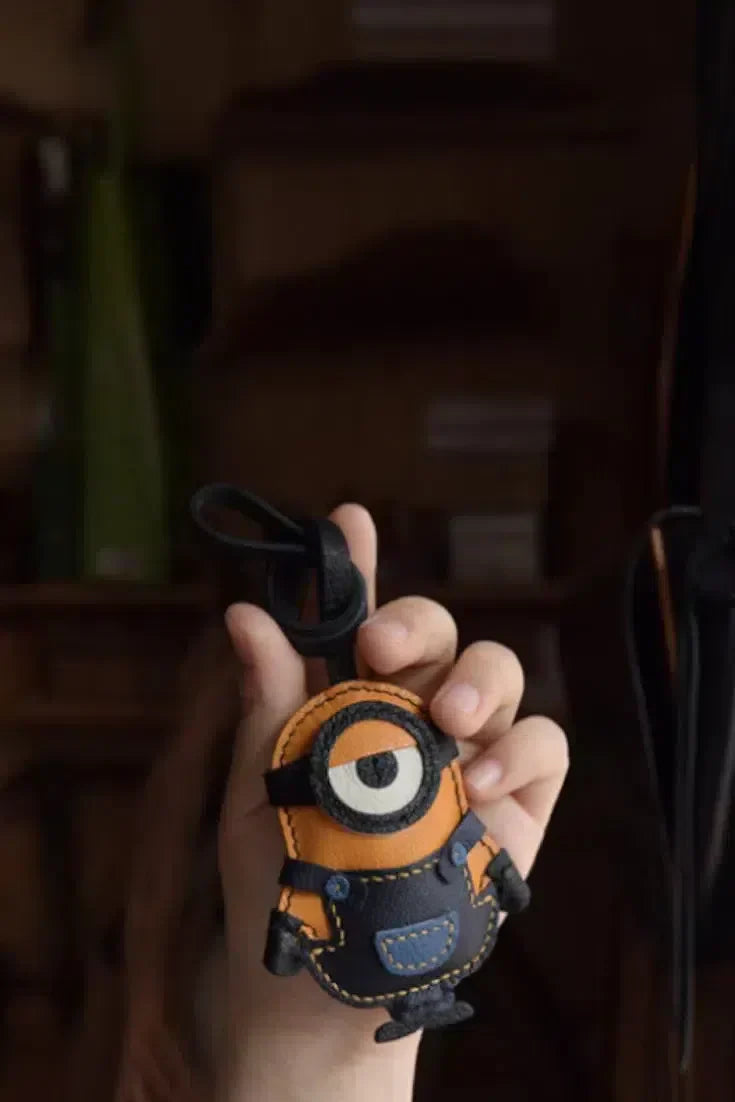 Minion – Zabawna postać – Zawieszka do torby-15216246882629-Róża Kwiatowa