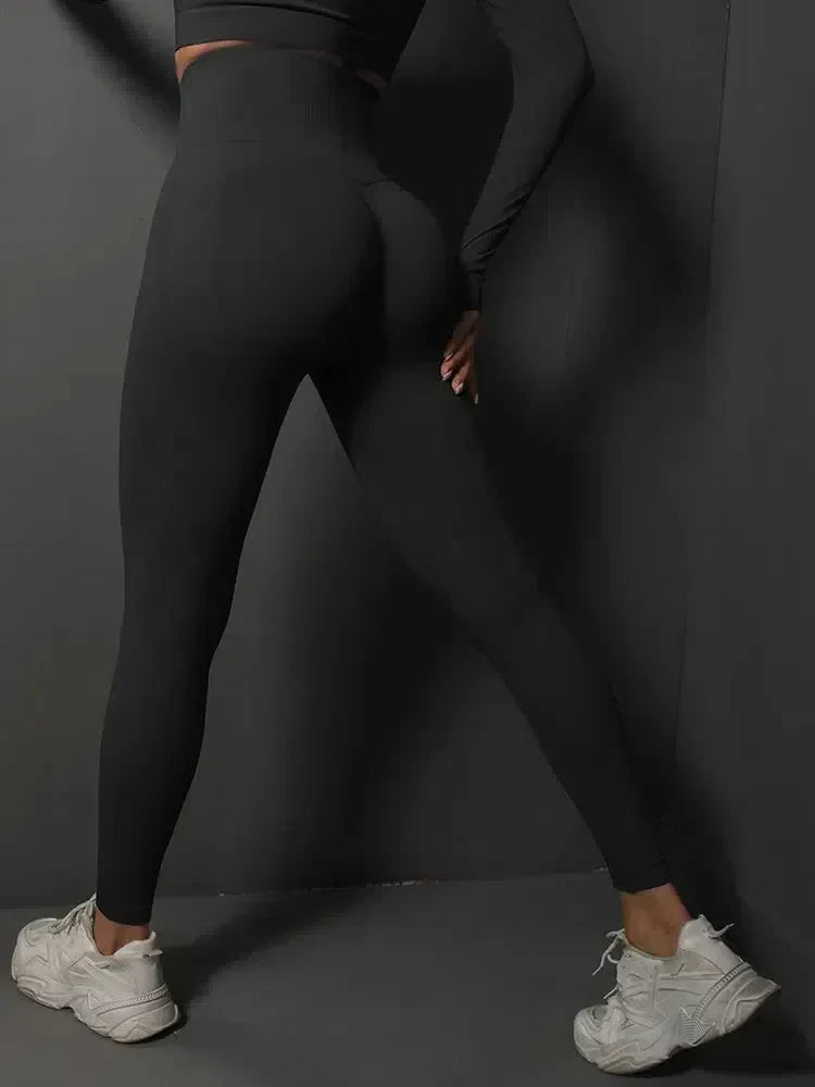 Nicoletta – Bezszwowa konstrukcja – Eleganckie legginsy do ćwiczeń-15216386867525-Róża Kwiatowa