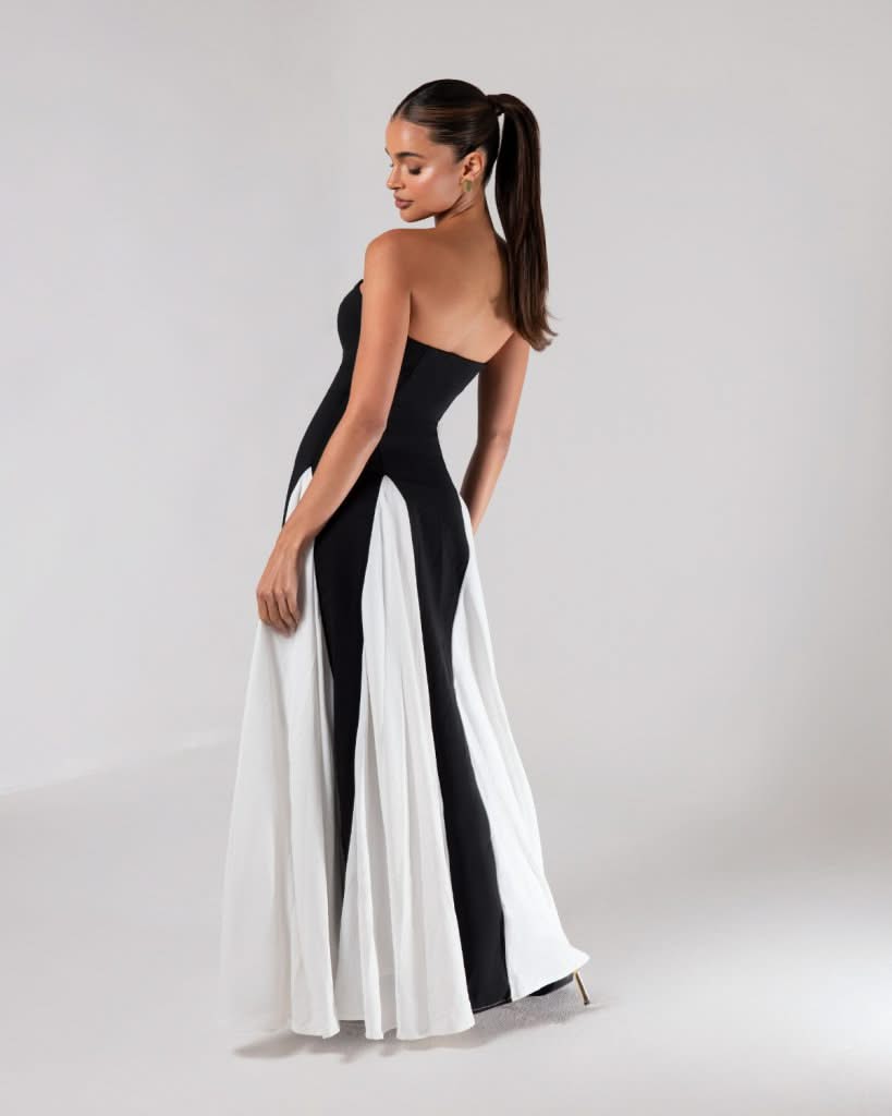 Noirelle – Monochromatyczna elegancja – Suknia maxi bez ramiączek-15222428270917-Róża Kwiatowa