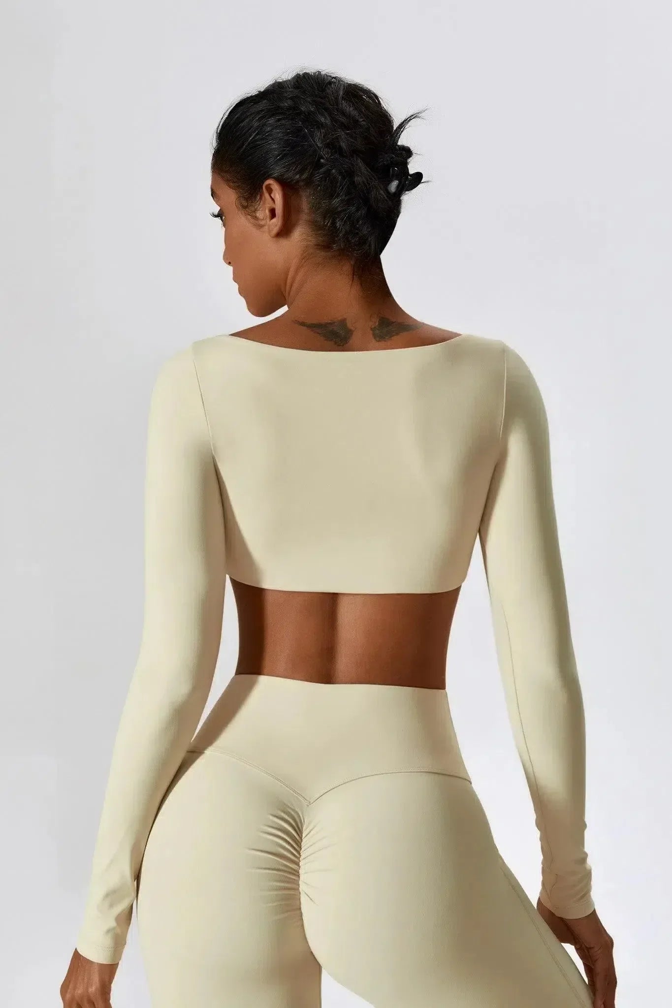 Oceane – Kwadratowy dekolt – Zestaw crop top i legginsy-15216254681413-Róża Kwiatowa