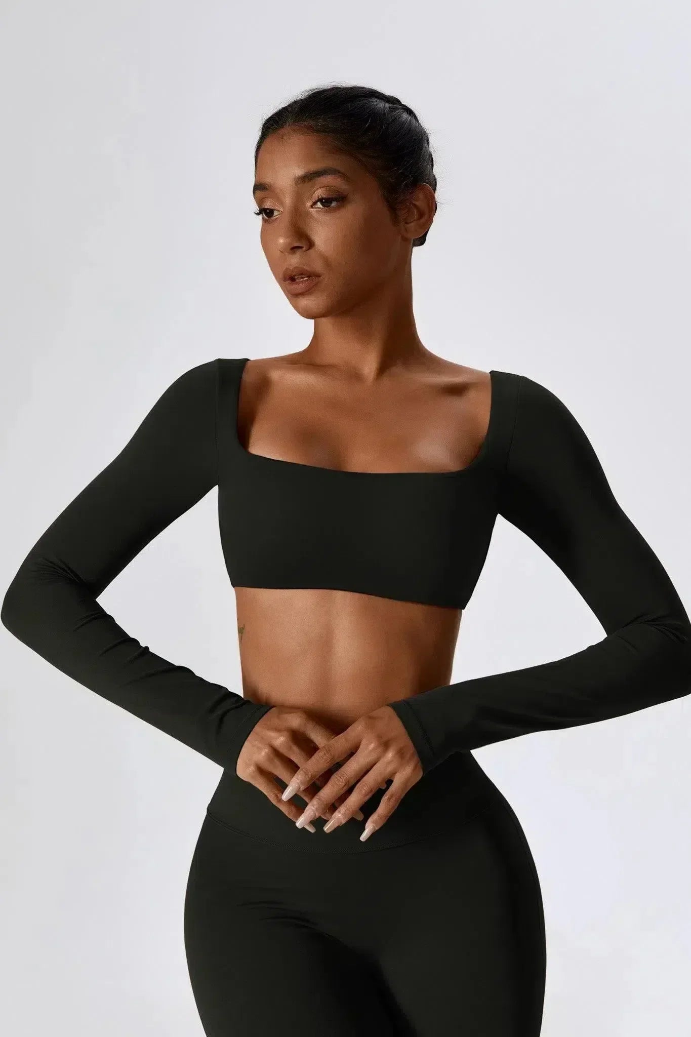 Oceane – Kwadratowy dekolt – Zestaw crop top i legginsy-15216254681413-Róża Kwiatowa