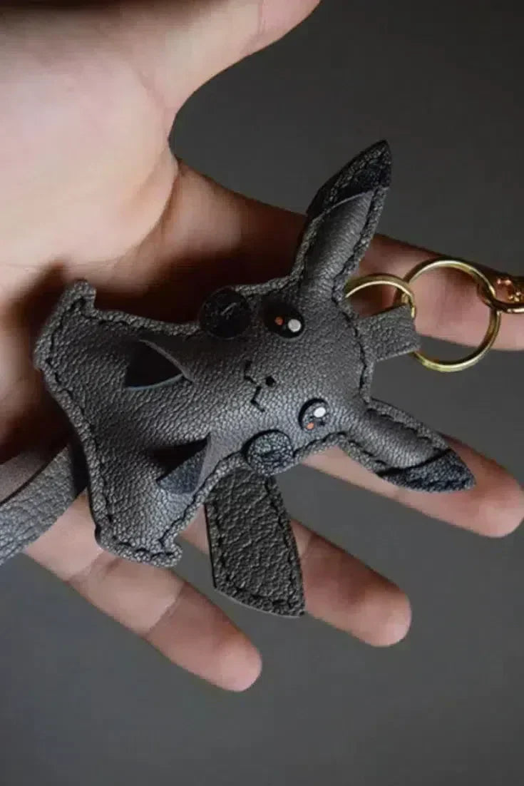 Pikachu – Ostra stylizacja – Zawieszka do torebki-15216246391109-Róża Kwiatowa
