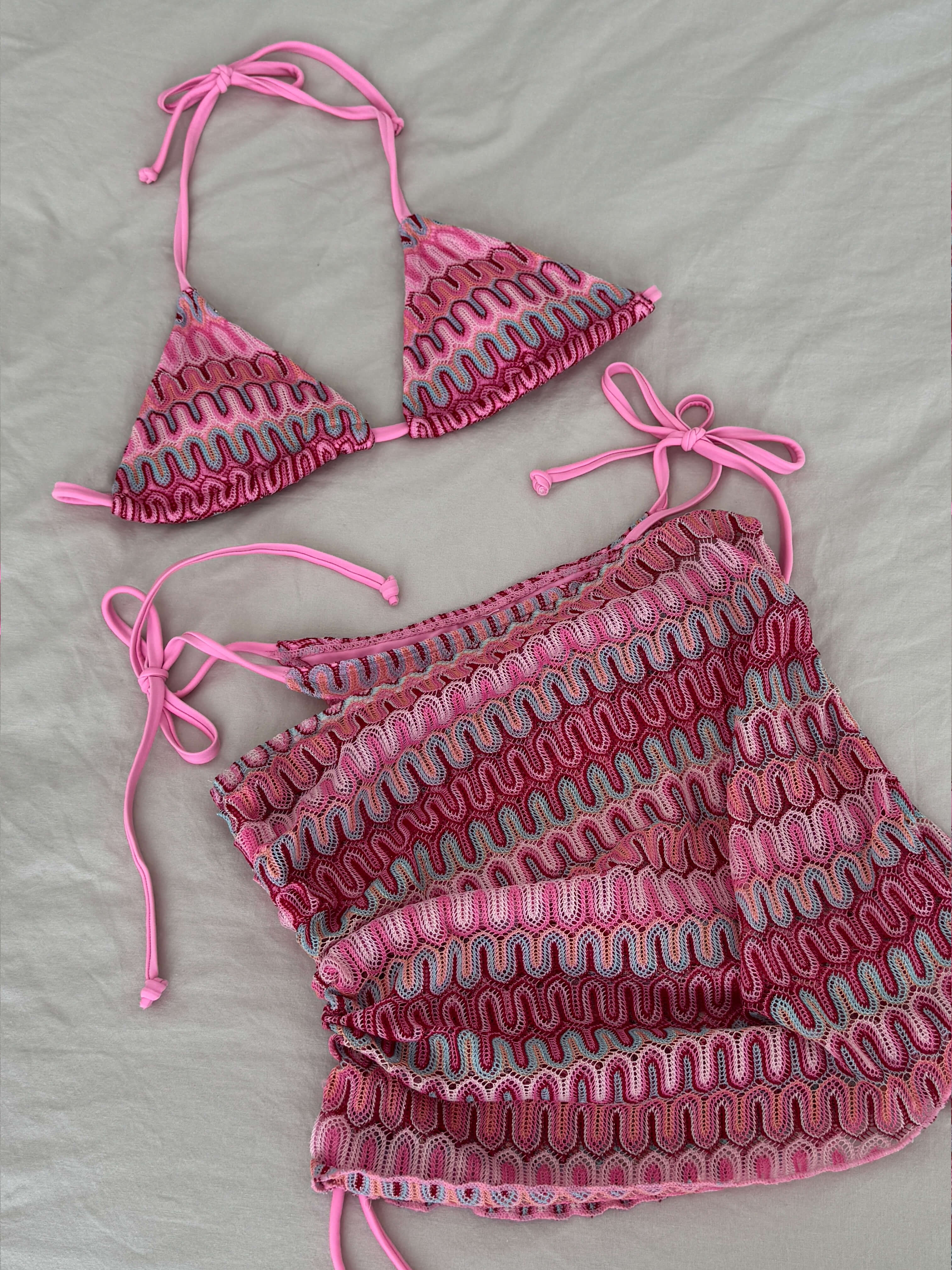 Zaffalina – Falista dzianina – Komplet bikini-15216296034629-Róża Kwiatowa